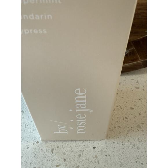 By Rosie Jane Everyday Body Milk Chill 5oz/148ml Full Size -‎ NEW in Box - Picture 4 of 11